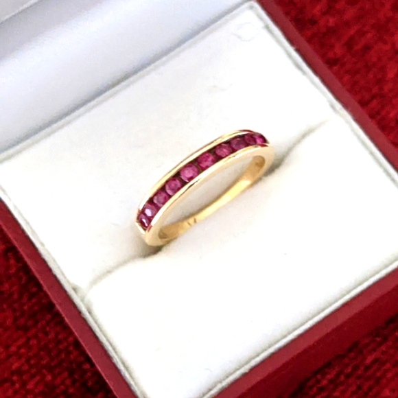 14K SOLID 💛 GOLD & NATURAL RUBY HALF ETERNITY RiNG